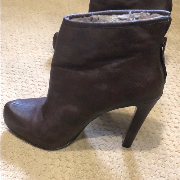 BCBG brown booties - Picture 2 of 5
